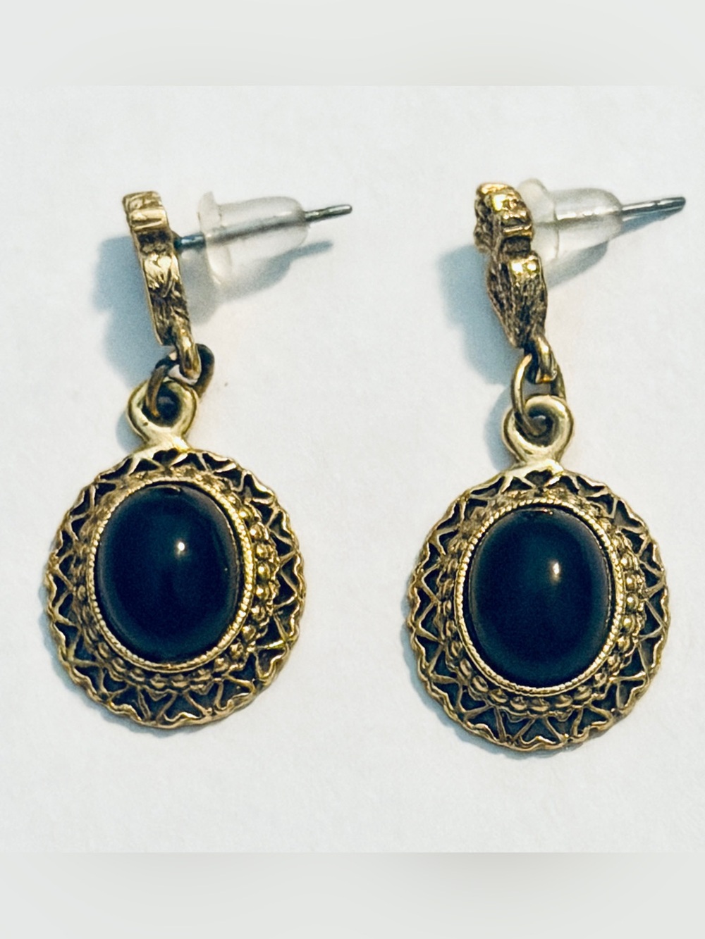 1928 Filigree Oval Gemstone Heart Drop Earrings